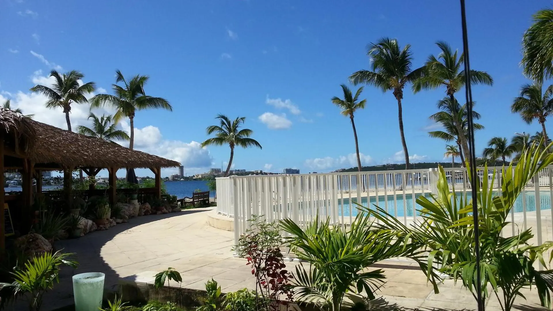 Just In Paradise Baie Nettle 0*,  Sint Maarten
